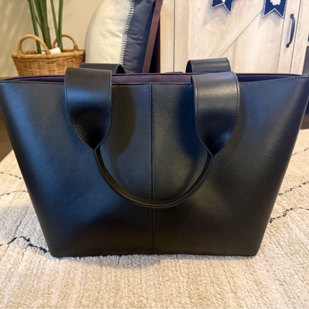Freya Black Leather Tote Bag